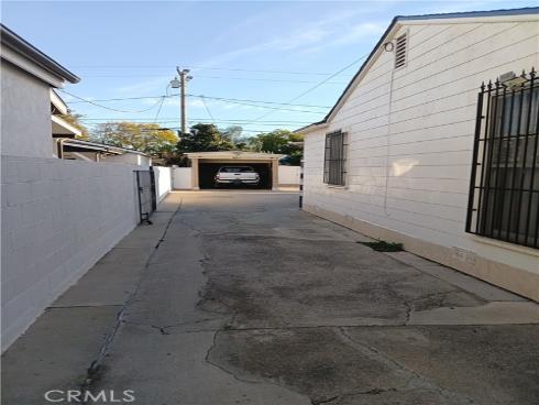 1134 W Chestnut  , Santa Ana, CA