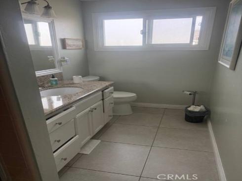 2401 E Avalon  , Santa Ana, CA