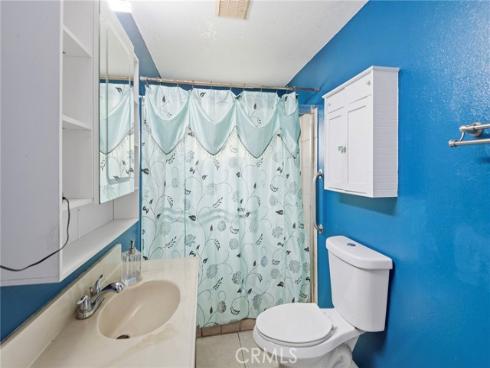 519  English  , Santa Ana, CA