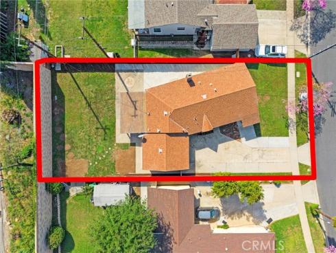 2517  Deodar   Street, Santa Ana, CA