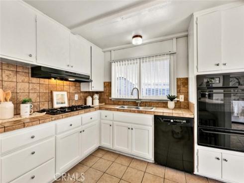 2517  Deodar   Street, Santa Ana, CA