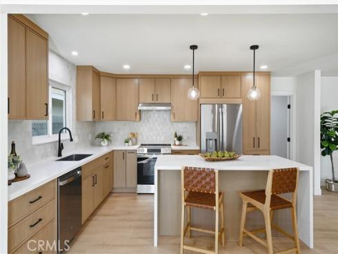 2320 N Hathaway   Street, Santa Ana, CA