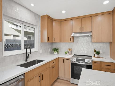 2320 N Hathaway   Street, Santa Ana, CA