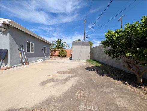 1019 S Shawnee   Drive, Santa Ana, CA