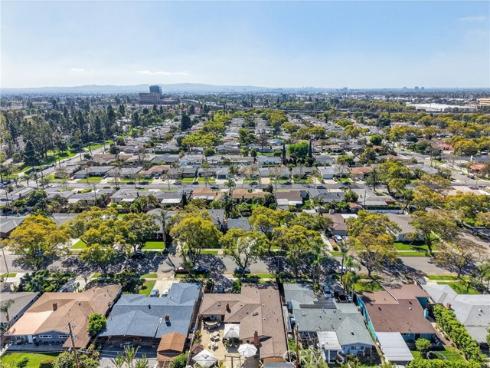 1626 E 15th  , Santa Ana, CA