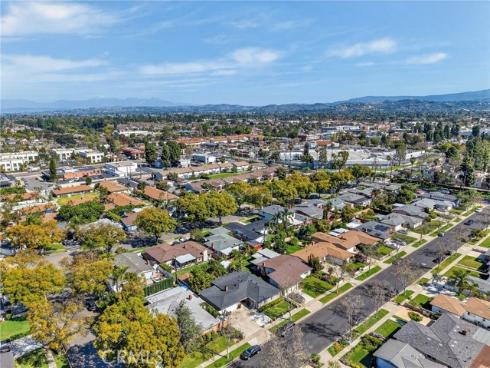 1626 E 15th  , Santa Ana, CA