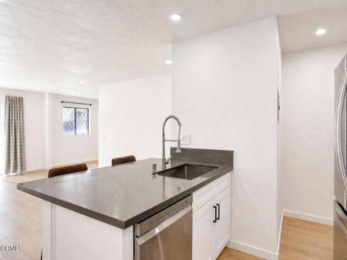 3665 S Bear  J  Street, Santa Ana, CA