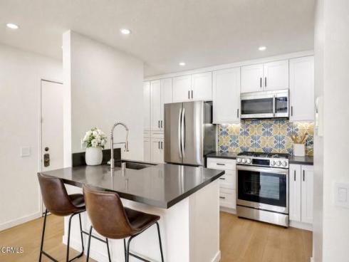 3665 S Bear  J  Street, Santa Ana, CA