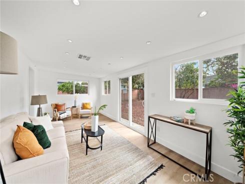 1410 W Camden   Place, Santa Ana, CA