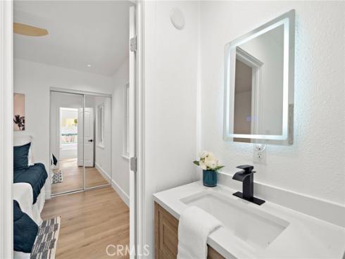 1410 W Camden   Place, Santa Ana, CA