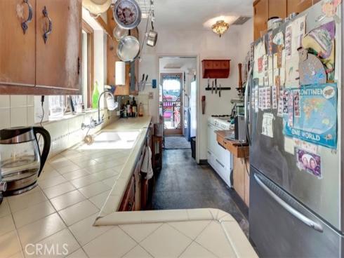 2310  Poinsettia  , Santa Ana, CA