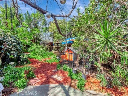 2310  Poinsettia  , Santa Ana, CA