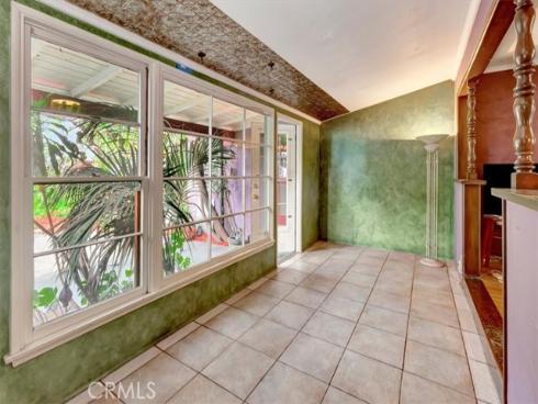 2310  Poinsettia  , Santa Ana, CA