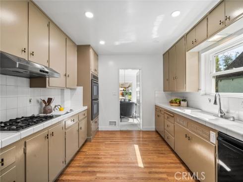 2314  Oakmont   Avenue, Santa Ana, CA