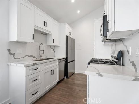 1410  Cabrillo Park  E  Drive, Santa Ana, CA