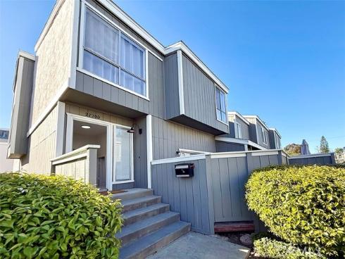 2720 W Segerstrom  D , Santa Ana, CA