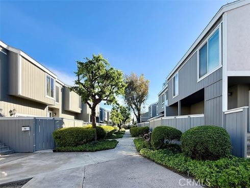 2720 W Segerstrom  D , Santa Ana, CA