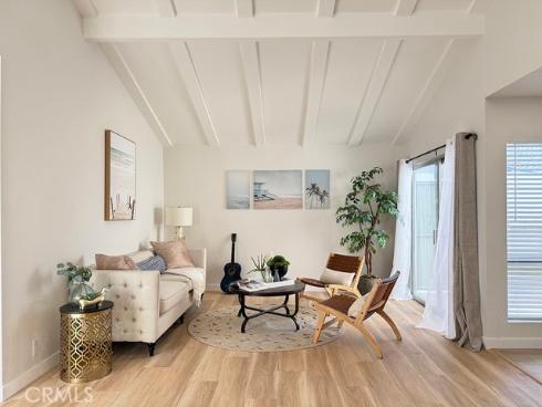 2720 W Segerstrom  D , Santa Ana, CA