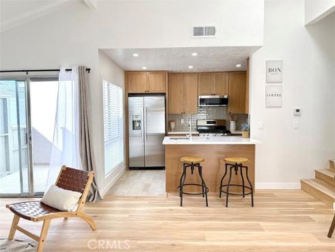 2720 W Segerstrom  D , Santa Ana, CA