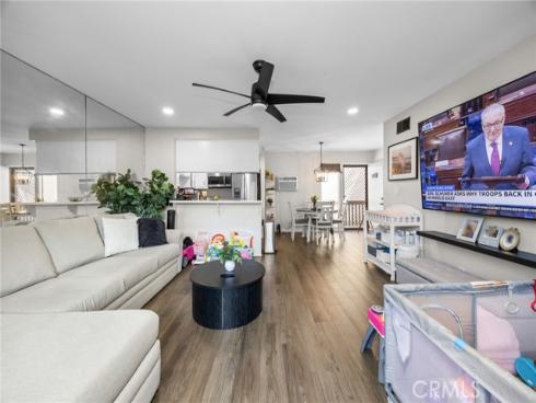 3050 S Bristol #6E, Santa Ana, CA