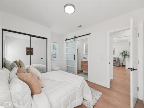 1205  English  , Santa Ana, CA