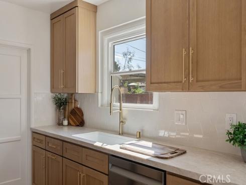 1107 N Towner  , Santa Ana, CA