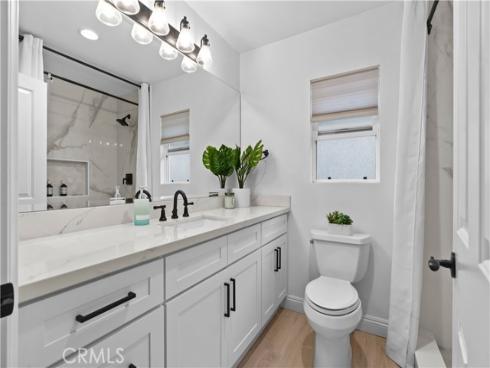 3438  Aries   Court, Santa Ana, CA