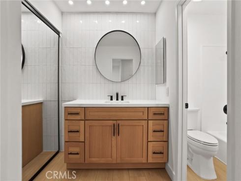 1030 W Macarthur  90 , Santa Ana, CA