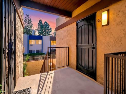 1030 W Macarthur  90 , Santa Ana, CA