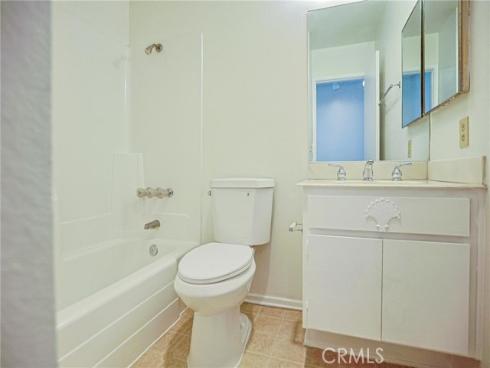 5106 W 1st  , Santa Ana, CA