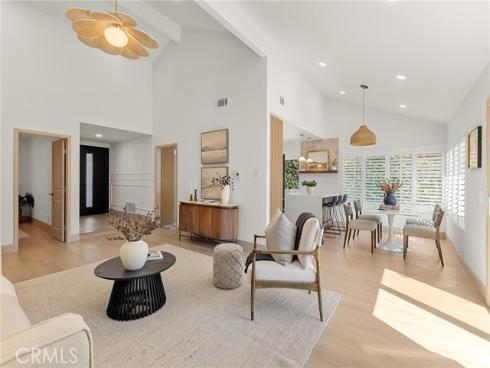 418 W Carol  , Santa Ana, CA