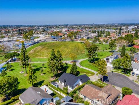 418 W Carol  , Santa Ana, CA