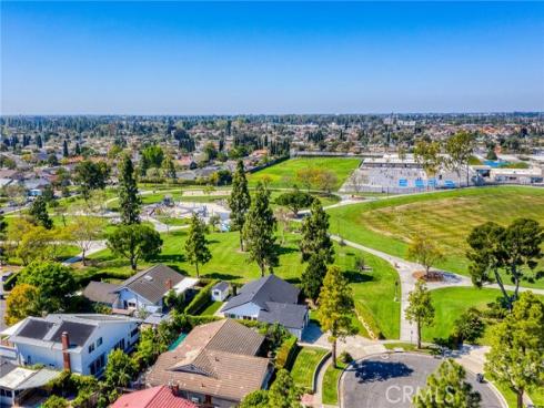 418 W Carol  , Santa Ana, CA