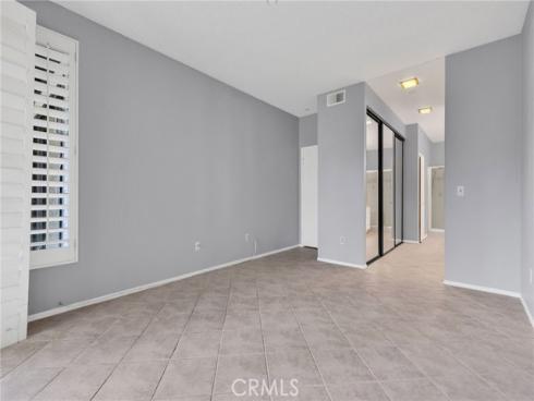 2538 W Macarthur, Unit E  , Santa Ana, CA