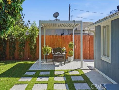 215 N Mcclay  , Santa Ana, CA