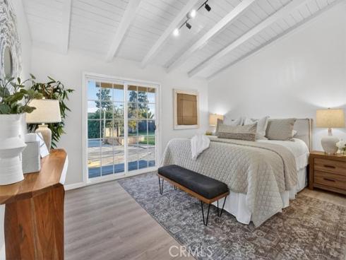 1752  Sierra Alta  , Santa Ana, CA