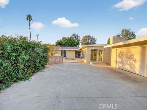 1752  Sierra Alta  , Santa Ana, CA