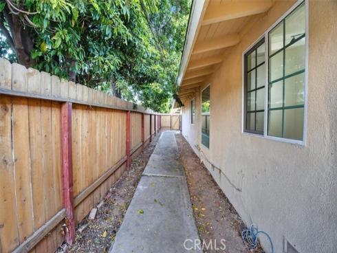 1752  Sierra Alta  , Santa Ana, CA