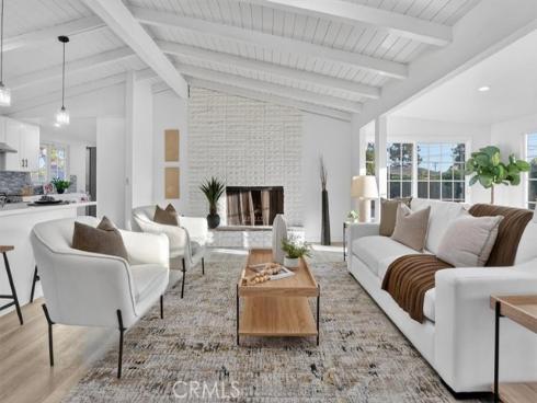 1752  Sierra Alta  , Santa Ana, CA