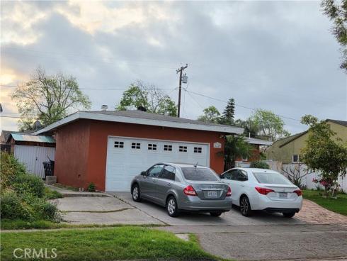 2129 N Poplar  , Santa Ana, CA