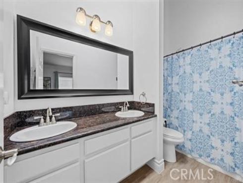 3936 W 5th  44 , Santa Ana, CA