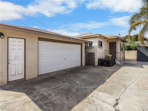 435 E Adams  , Santa Ana, CA