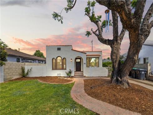 1019 S. Hickory