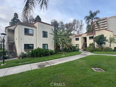 721 W 1st  , Santa Ana, CA
