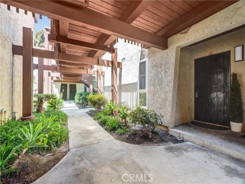 1000 W Macarthur  46 , Santa Ana, CA