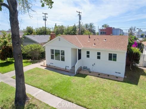 1822  Greenwood  , Santa Ana, CA