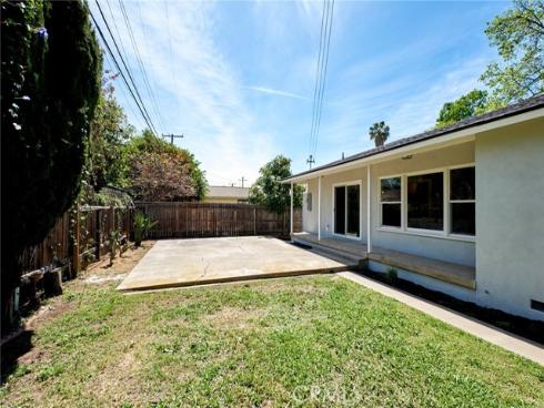 1823  Greenwood  , Santa Ana, CA