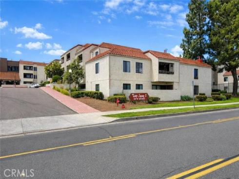 700 W 3rd A104 Street, Santa Ana, CA