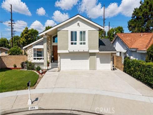 2818 S. Deegan
