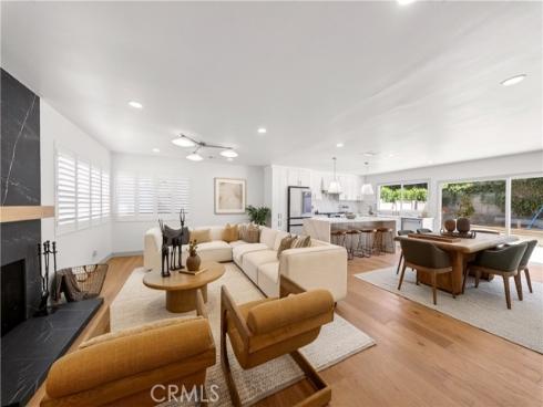 1691  Bullard  , Santa Ana, CA